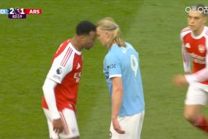 顶牛没被罚下？BBC：加布里埃尔并非用头撞击，不具有暴力性质