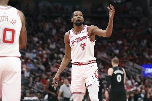 曾令旭：G1杜兰特打不了G2也够呛 若火箭输球下场他可能带伤回归