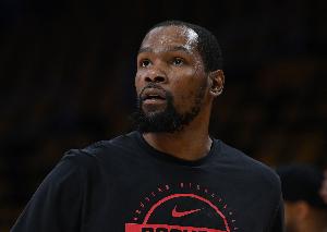 Shams：杜兰特右髌腱深度挫伤 火箭乐观认为他最早可能G2复出