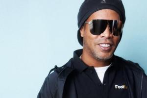 小罗：加盟巴萨第一天就感觉伟大在发生 我是看着拉菲尼亚长大的