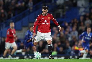 能否破纪录？B费本赛季英超已18助，还剩5场距英超助攻纪录2个