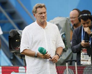 霍德尔：切尔西会继续信任罗塞尼尔，但下赛季必须有积极开始