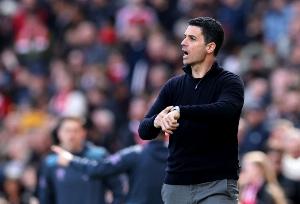 阿森纳上半场仅完成131次传球，是球队本赛季在英超第二少