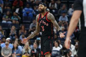 猛龙主帅谈莺歌仅9次出手：对此并不满意 我们要帮他创造出空间