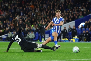 暴打蓝军！海鸥中场：上一场我们踢得不好，今天把火都发泄出来了