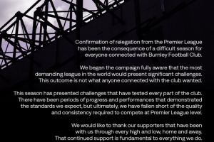 伯恩利降级公告：一个赛季无法定义俱乐部，感谢球迷始终支持我们