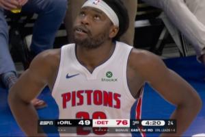 单节10倍分差见过吗？第三节前7分40秒！活塞30-3魔术！