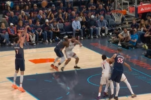 NBA官方：狄龙·布鲁克斯和多特昨日第三节的双方技犯也被撤销