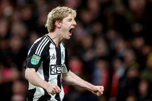 英媒：戈登可能无缘对阵阿森纳的比赛，球员缺席训练超过一周