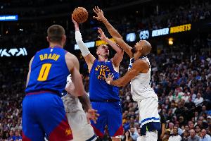 新世纪中锋季后赛单场打铁数：约基奇包揽前二 都是戈贝尔防的