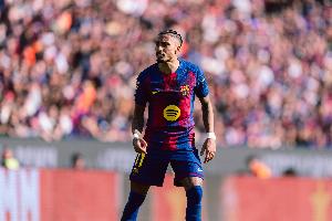 国家队友谊赛受伤！记者：拉菲尼亚将于下周初回归巴萨训练