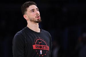 火箭媒体人：杜兰特缺席时申京必须挺身而出 他是火箭最好的球员