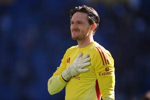 伍德曼：对手进球前我膝盖扭了一下 这三分至关重要