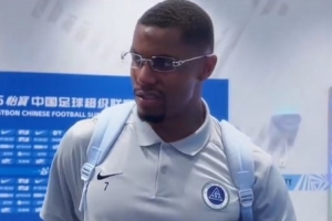 韦斯利：取得胜利能给我们带来信心，每天我都在尝试帮助奥乌苏