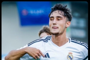 记者：勒沃库森、葡体等多队有意皇马19岁边卫福尔特亚