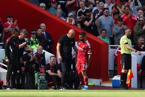 博主谈萨拉赫伤情：如果一级拉伤将缺席2到4周，可能赛季末复出