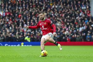 铁人！卢克·肖本赛季英超为曼联首发出场34次，离全勤差最后4场