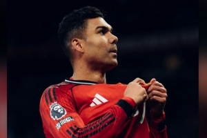 库尼亚社媒转发卡塞米罗照片：再留一年