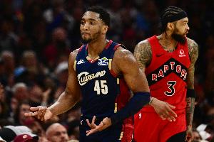 铁林：骑士展示了真实水平 他们不是真正强队 莺歌打这么烂都2-2