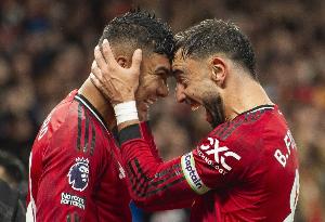 记者：B费是本赛季英超年度最佳球员的唯一选择 看他踢球是种享受