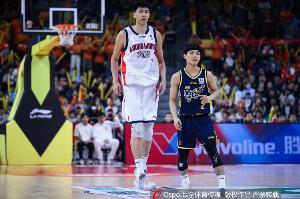 京媒：没有萨姆纳 广东进攻端效率太低了 两个大外援也防不了徐昕