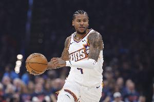 杰伦·格林系列赛场均21.8分5.3板2断 投篮&三分命中率38.6/20.6%