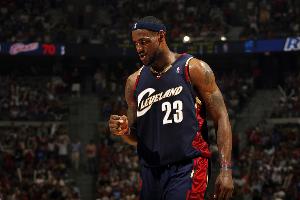 鲍文：詹姆斯不是历史前五 他在骑士最困难时离开 乔丹可没这样