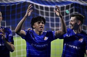 每体：巴萨正关注17岁小将卡尔多索·瓦雷拉，已为其备好引援方案