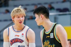 首轮轮空！媒体人：上海队和广厦队5月1号和3号将在上海打热身赛