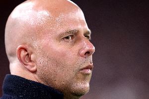 哈曼谈利物浦帅位：若留任斯洛特，可能错过迎回阿隆索的机会