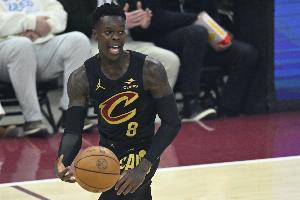 米切尔：对手试图围堵我和哈登 施罗德让他们付出了代价