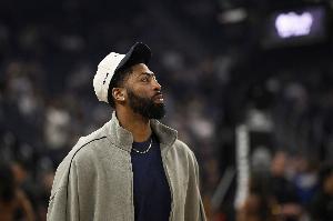 浓眉谈做整蛊节目：球员的生涯太短 要提前推动篮球外的人生篇章