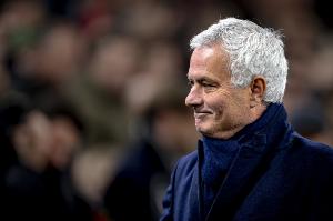 塞尔：穆帅执教皇马可能性越来越高，老佛爷认为他能镇住更衣室