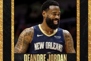 贴心皇叔8分险胜霍勒迪！NBA年度最佳队友奖：小乔丹！