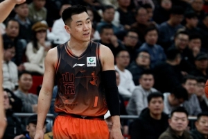 山东扳成1-1！鲁媒：本来凉了的比赛打出血性 破釜沉舟精神回来了