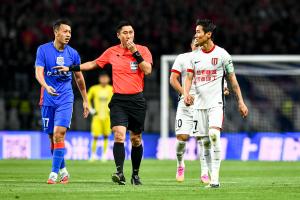 热议蓉城3-2申花：太刺激了！蓉城冠军没有悬念了，可以颁奖了