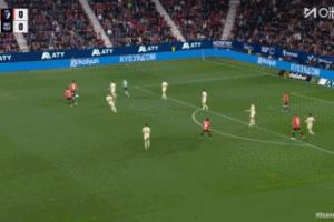 裁判委员会：坎塞洛对布迪米尔无犯规，前者先碰球 后者主动撞人