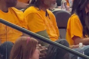 苏群:文班亚马简直就是怪兽,期待次轮马刺PK掘金